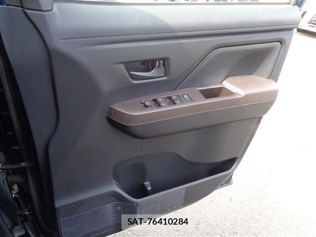 Toyota ROOMY 2021-05 7457408-24