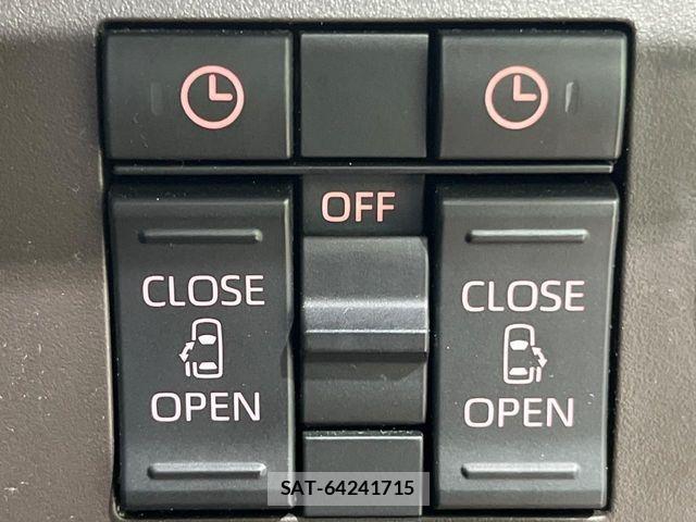 Toyota ROOMY 2021-08 7502644-3