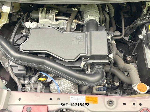 Toyota ROOMY 2020-09 7502634-17