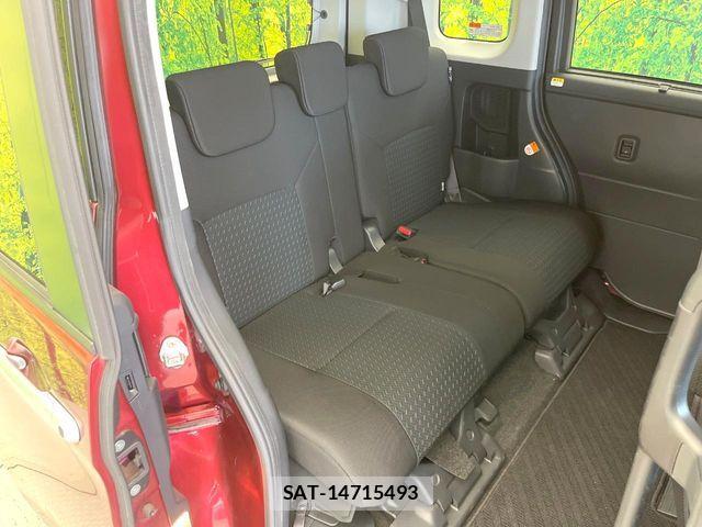 Toyota ROOMY 2020-09 7502634-8