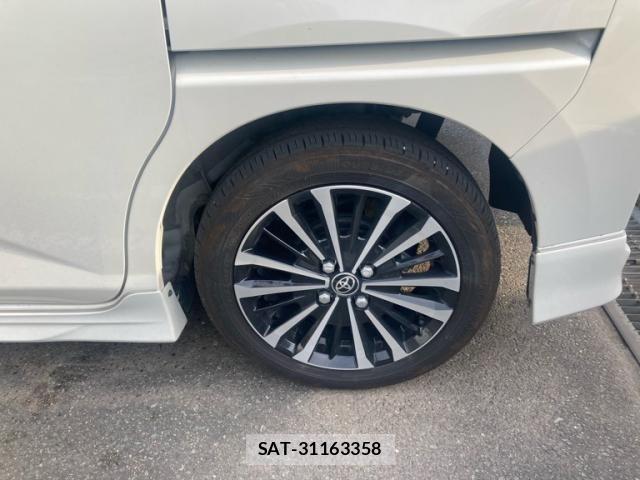 Toyota ROOMY 2024-10 7502614-5