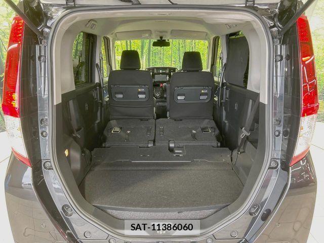 Toyota ROOMY 2016-11 7502656-9