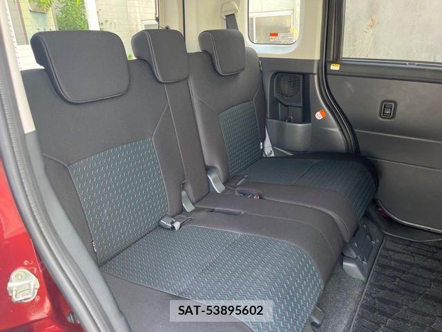 Toyota ROOMY 2022-06 7502628-9