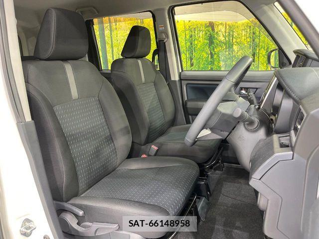 Toyota ROOMY 2023-11 7502617-7