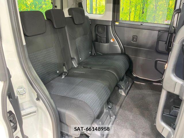 Toyota ROOMY 2023-11 7502617-8