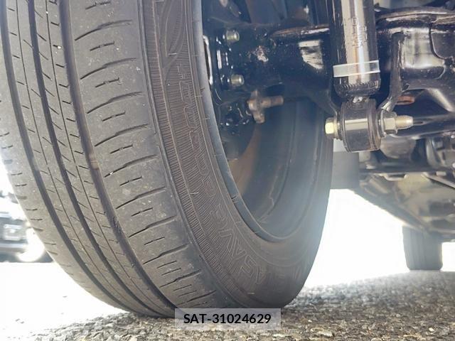 Toyota ROOMY 2020-08 7502653-15
