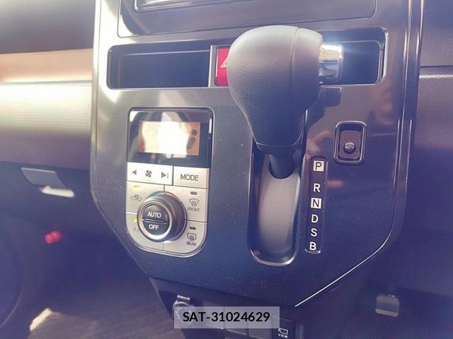 Toyota ROOMY 2020-08 7502653-22