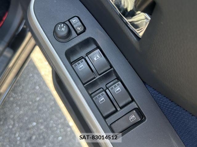 Toyota ROOMY 2020-03 7509901-28
