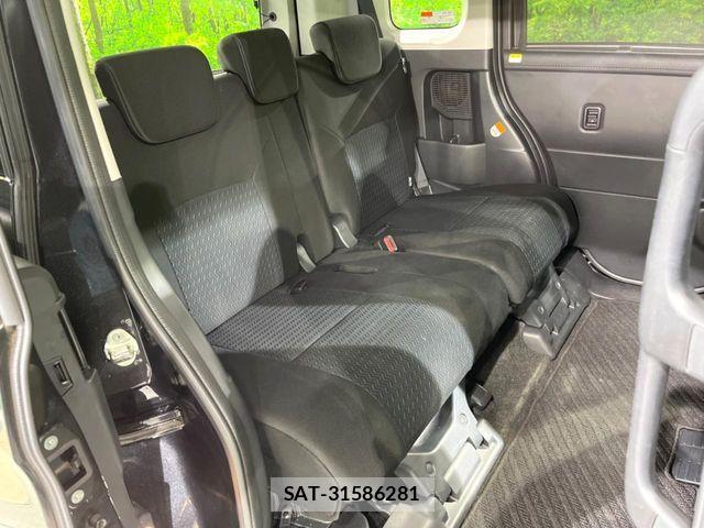 Toyota ROOMY 2022-05 7502625-9