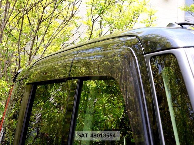 Toyota ROOMY 2019-09 7509890-8