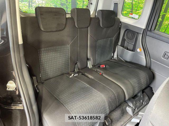 Toyota ROOMY 2021-04 7502620-8