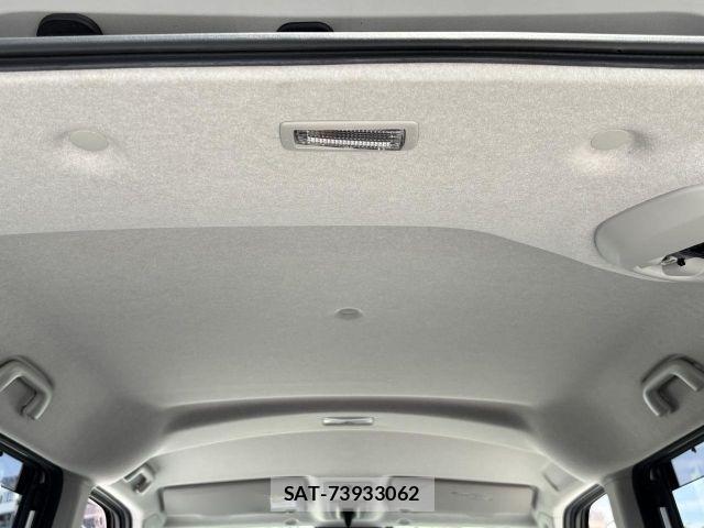Toyota ROOMY 2019-08 7509902-9