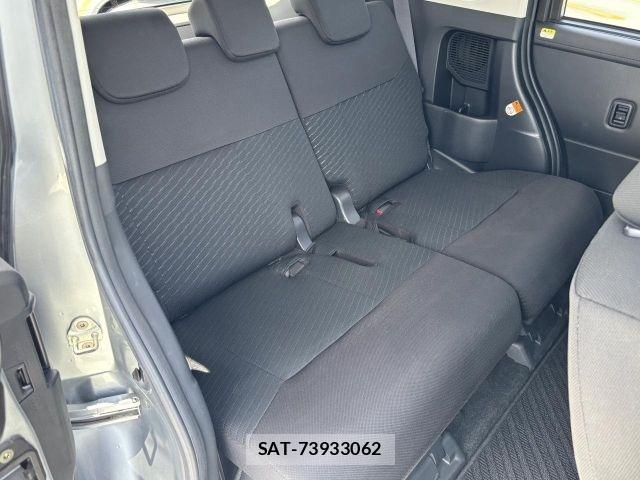 Toyota ROOMY 2019-08 7509902-6