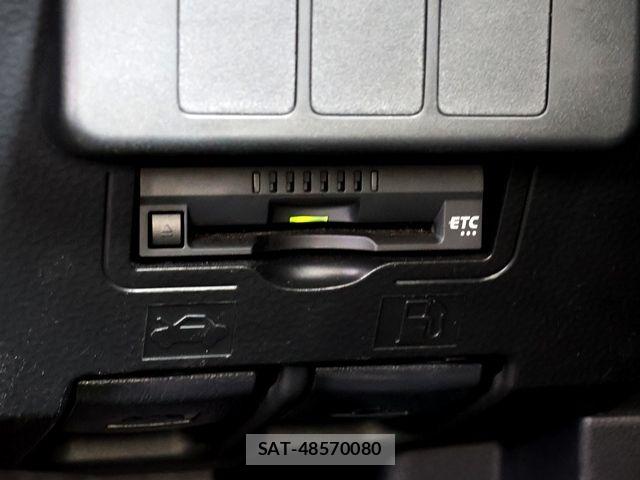 Toyota ROOMY 2018-09 7509888-21