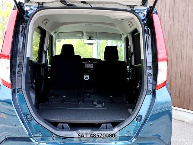 Toyota ROOMY 2018-09 7509888-28
