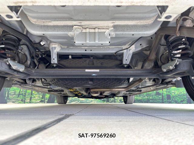 Toyota ROOMY 2021-05 7502619-18