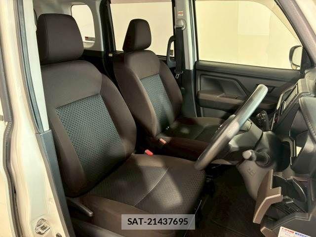 Toyota ROOMY 2021-03 7502641-10