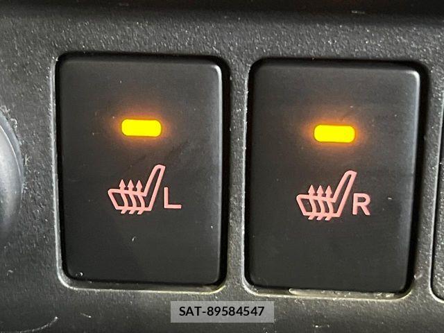Toyota ROOMY 2021-06 7502629-6