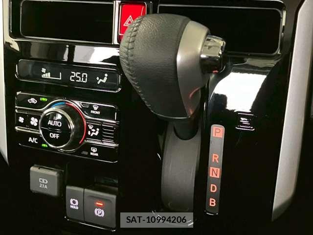 Toyota ROOMY 2020-10 7502623-8