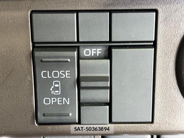 Toyota ROOMY 2021-05 7502655-3