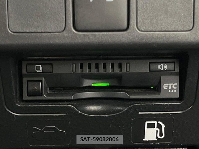 Toyota ROOMY 2022-05 7502651-4