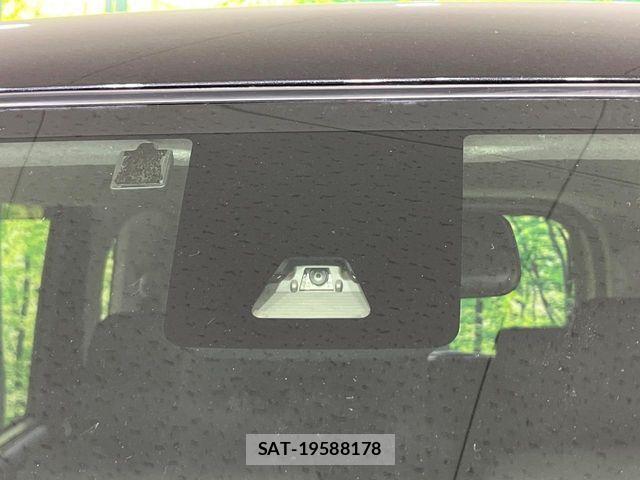 Toyota ROOMY 2017-07 7502633-6