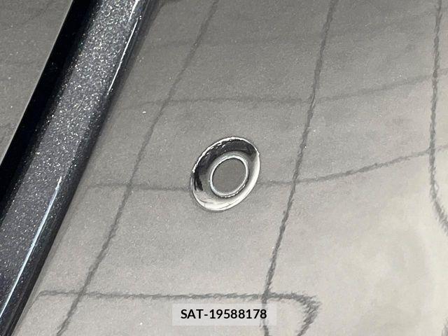 Toyota ROOMY 2017-07 7502633-8