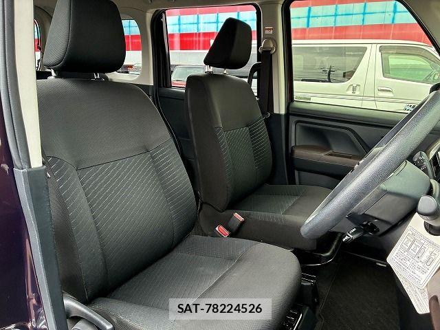 Toyota ROOMY 2018-10 7562765-9