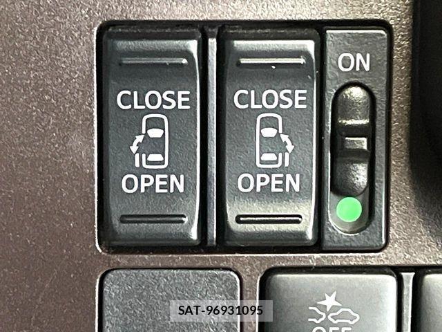 Toyota ROOMY 2017-11 7562763-4