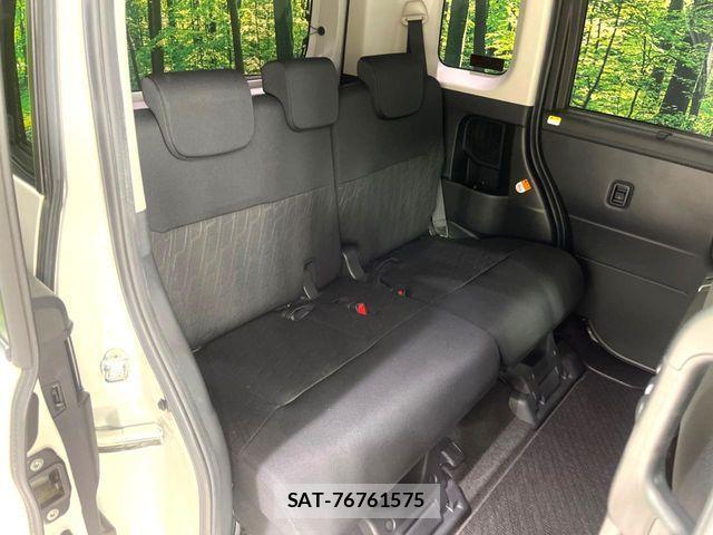 Toyota ROOMY 2019-12 7562764-9