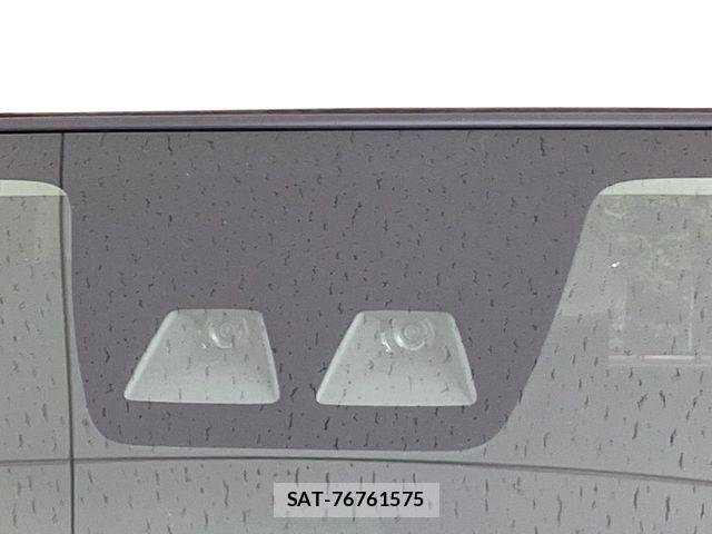 Toyota ROOMY 2019-12 7562764-2
