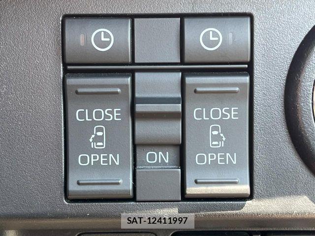 Toyota ROOMY 2021-12 7619600-2