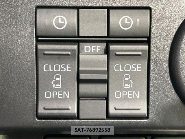Toyota ROOMY 2023-05 7619590-4
