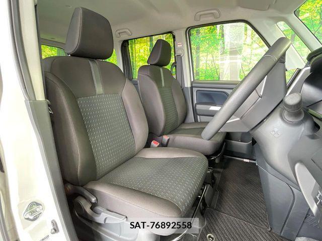 Toyota ROOMY 2023-05 7619590-7