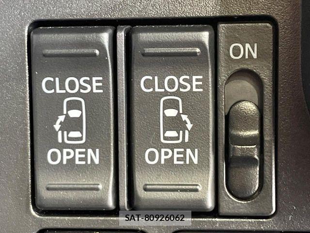 Toyota ROOMY 2017-06 7619633-4