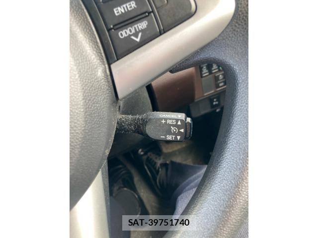 Toyota ROOMY 2019-07 7619643-10