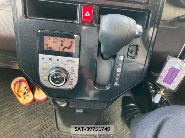 Toyota ROOMY 2019-07 7619643-13