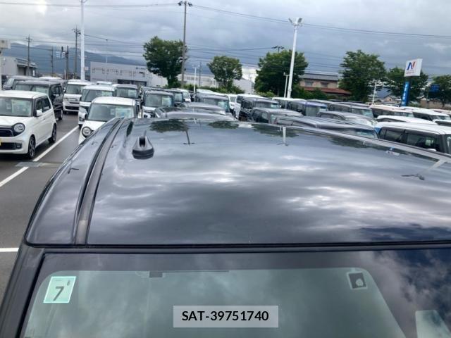 Toyota ROOMY 2019-07 7619643-4