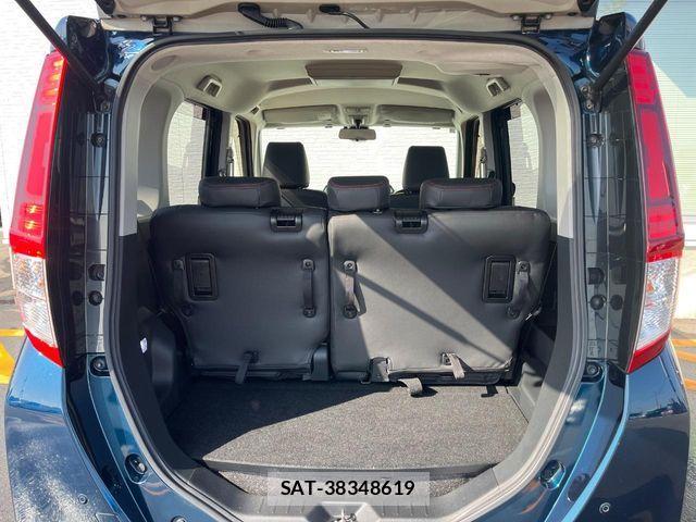 Toyota ROOMY 2017-06 7619641-12