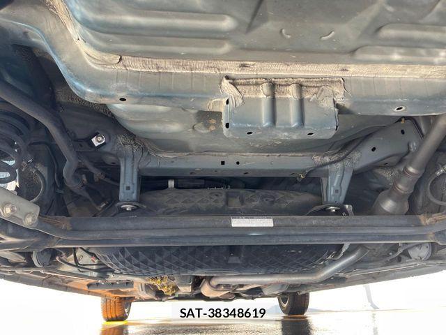 Toyota ROOMY 2017-06 7619641-18