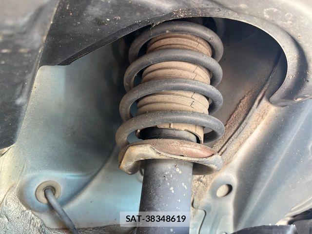 Toyota ROOMY 2017-06 7619641-19