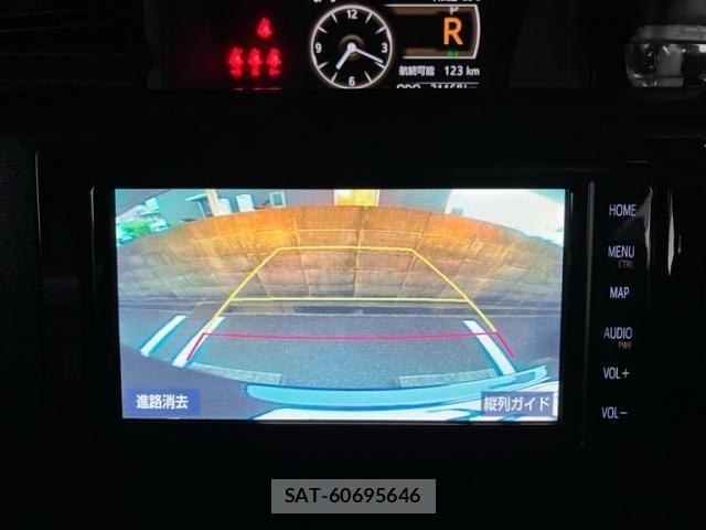 Toyota ROOMY 2021-07 7619609-21