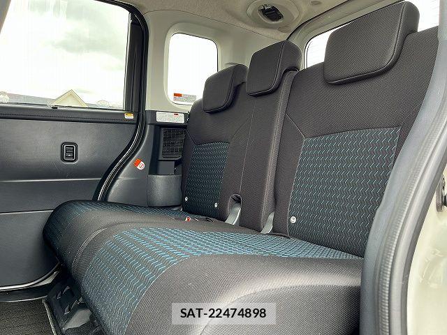 Toyota ROOMY 2023-03 7619588-12