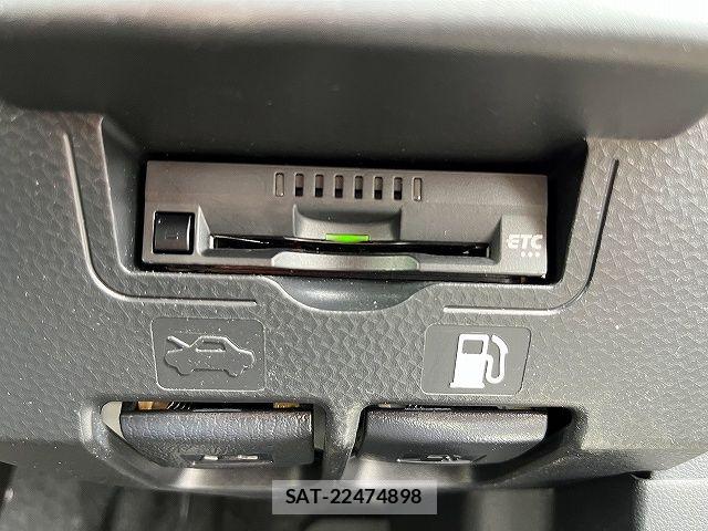 Toyota ROOMY 2023-03 7619588-15