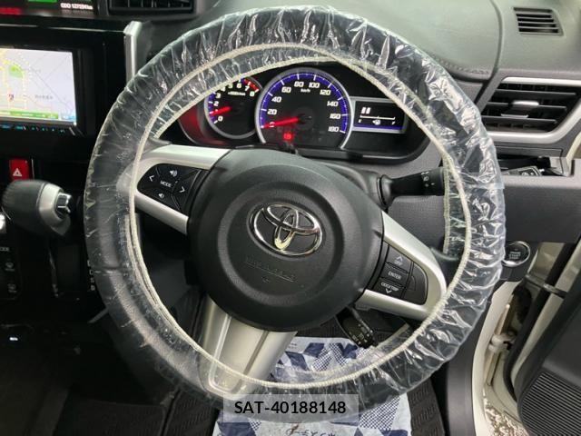 Toyota ROOMY 2017-02 7619642-12