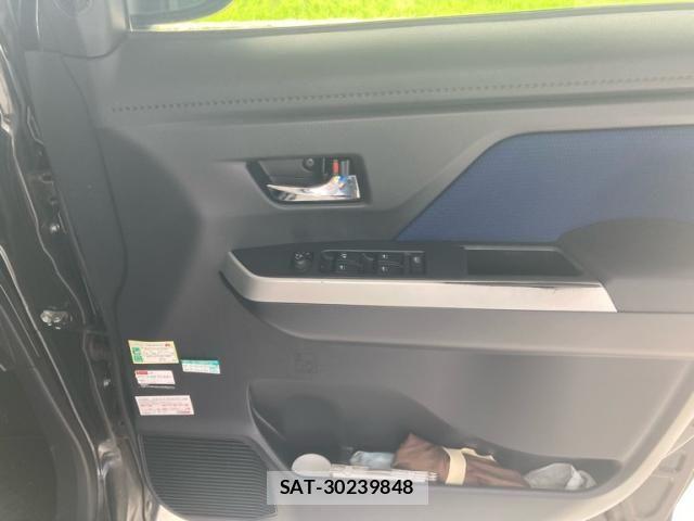 Toyota ROOMY 2018-01 7619639-9