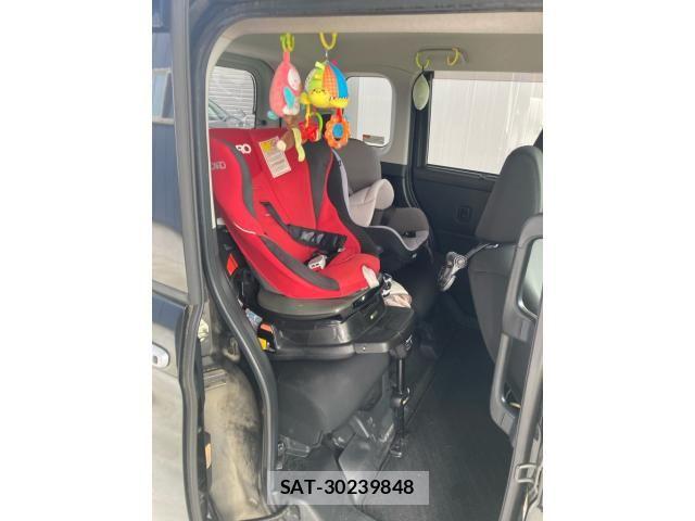 Toyota ROOMY 2018-01 7619639-11