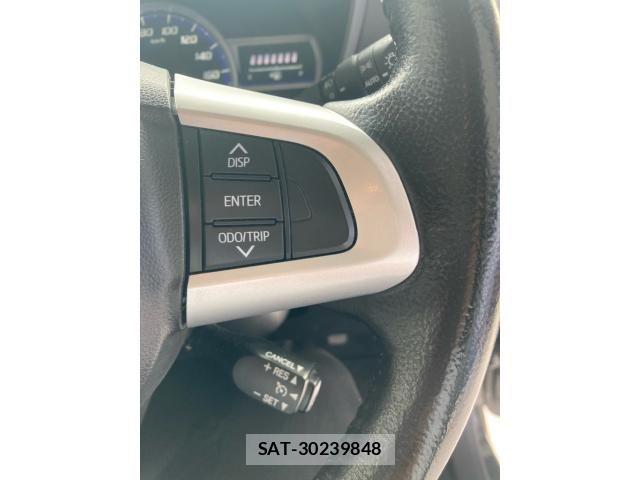 Toyota ROOMY 2018-01 7619639-14