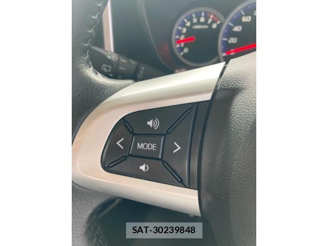 Toyota ROOMY 2018-01 7619639-15