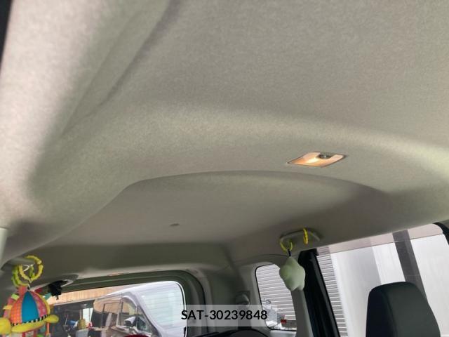 Toyota ROOMY 2018-01 7619639-22